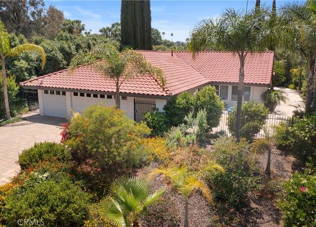 Property at 6065 Saint Augustine Dr, Riverside, CA 92506, 3 beds, 2 baths