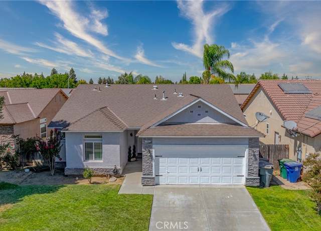 Property at 2657 Peanut Dr, Madera, CA 93637, 3 beds, 2 baths