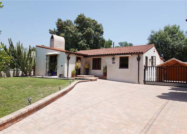Property at 430 Sonora Ave, Glendale, CA 91201, 4 beds, 3 baths