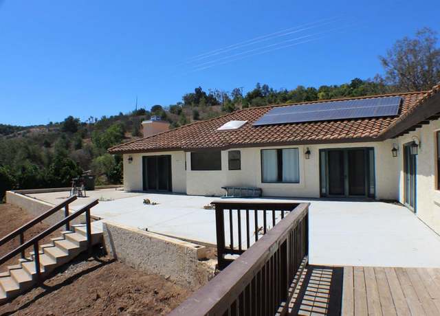 Property at 33140 Lilac Rd, Valley Center, CA 92082, 3 beds, 4 baths