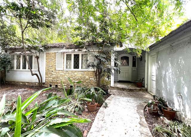 Property at 507 Veteran Ave, Los Angeles, CA 90024, 3 beds, 2 baths