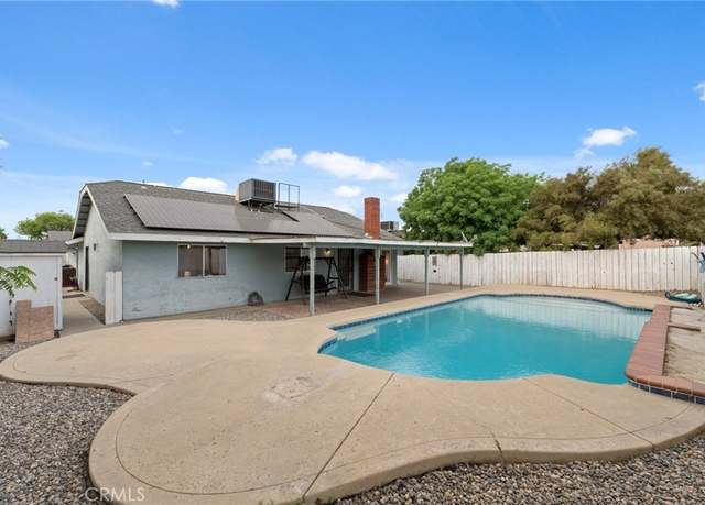 Property at 1045 Clover Ln, Hanford, CA 93230, 3 beds, 2 baths