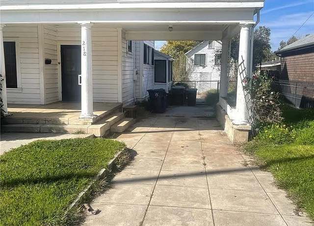 Photo of 218 W Fern Ave, Redlands, CA 92373