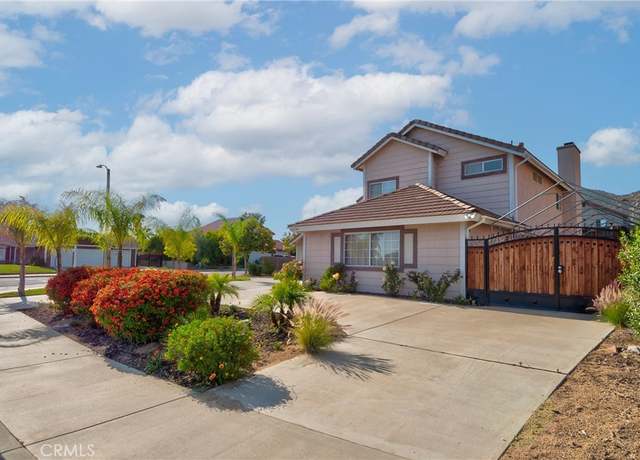 Property at 25708 Oak Ct, Moreno Valley, CA 92557, 4 beds, 3 baths