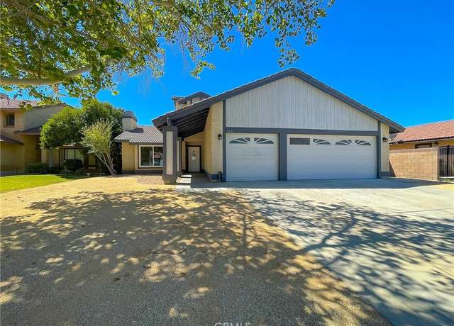 Property at 2822 Springfield Pl, Lancaster, CA 93536, 5 beds, 3 baths