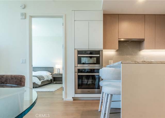 Property at 877 Francisco St #1512, Los Angeles, CA 90017, 1 bed, 2 baths