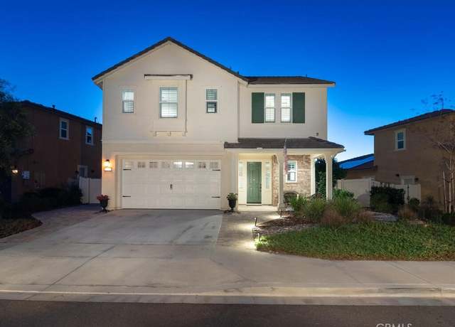 Property at 374 Ventasso Way, Fallbrook, CA 92028, 4 beds, 3.5 baths