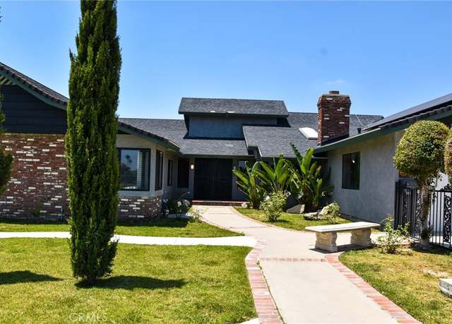 Property at 11801 Loara St, Garden Grove, CA 92840, 4 beds, 3.5 baths