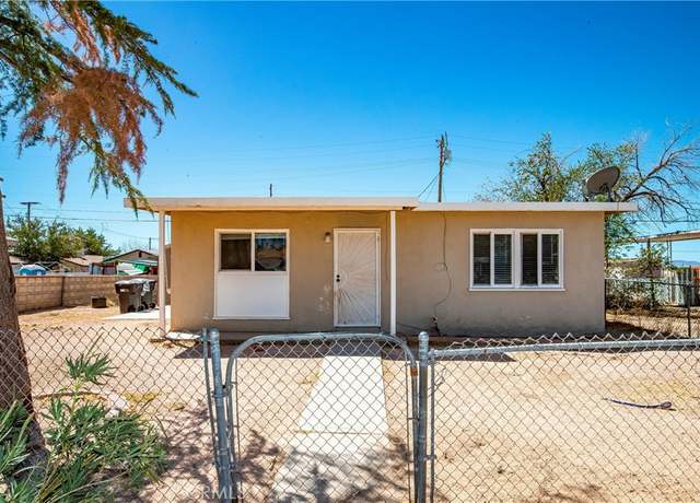 Property at 1524 Franklin Ave, Rosamond, CA 93560, 2 beds, 1 bath