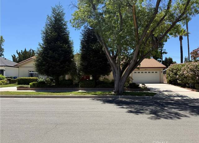 Property at 4811 Heaven Ave, Woodland Hills, CA 91364, 4 beds, 4 baths