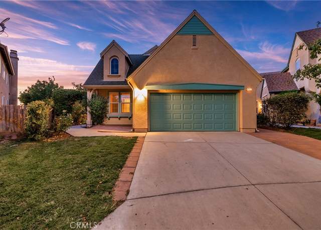 Property at 493 Poets Sq, Fallbrook, CA 92028, 3 beds, 2.5 baths