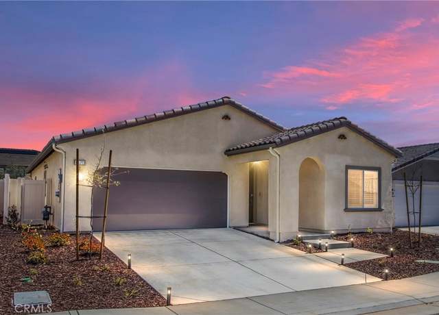 Property at 1570 Lismore Ln, Beaumont, CA 92223, 2 beds, 2 baths