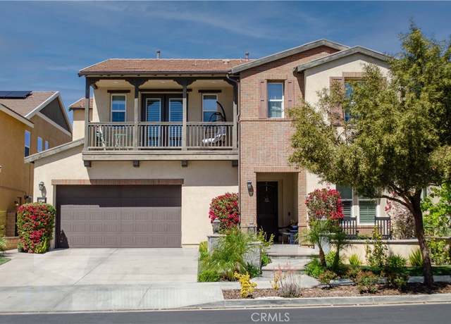 Property at 27777 Claremore Way, Saugus, CA 91350, 5 beds, 5 baths