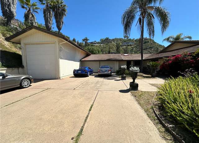 Property at 9902 Heavenly Way, La Mesa, CA 91941, 4 beds, 3.5 baths
