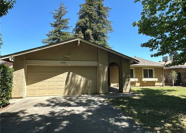 Property at 2950 Marie Ln, Merced, CA 95340, 3 beds, 2 baths