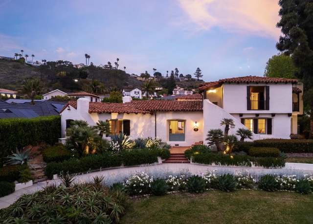 Property at 6003 Waverly Ave, La Jolla, CA 92037, 4 beds, 3.5 baths