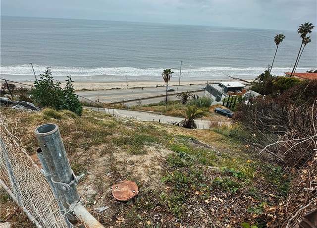 Property at 17630 Posetano Rd, Pacific Palisades, CA 90272