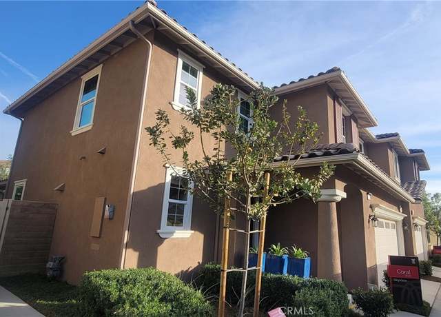 Property at 24086 Hillcrest Dr, Corona, CA 92883, 3 beds, 2.5 baths