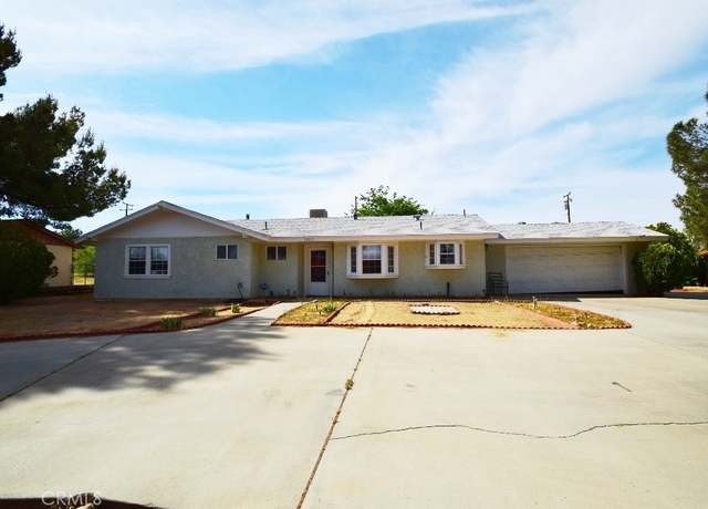Property at 56819 Mountain View Trl, Yucca Valley, CA 92284, 3 beds, 2 baths