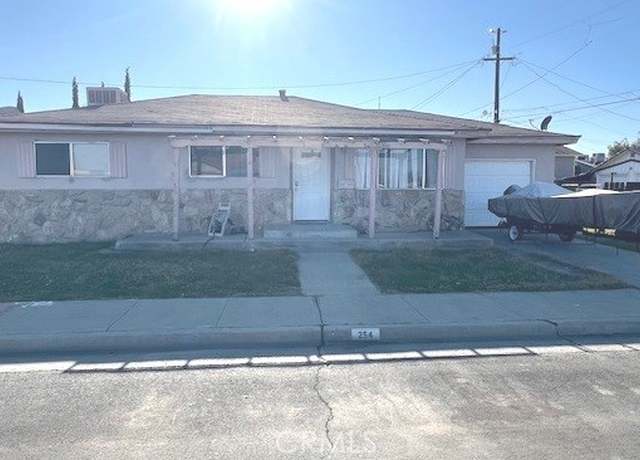 Property at 254 S 3rd St, Coalinga, CA 93210, 6 beds, 2 baths