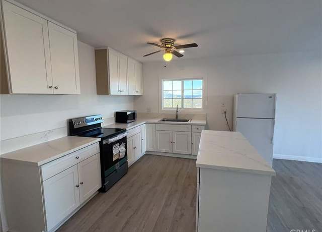 Property at 1754 Fortuna Ave, Landers, CA 92285, 2 beds, 1 bath