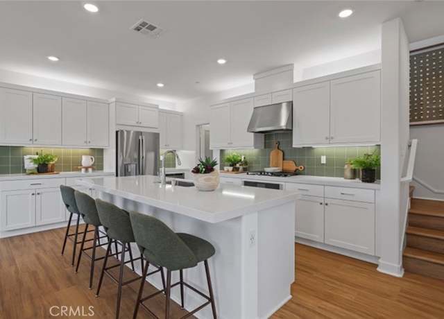 Property at 452 Checkerbloom Ln, Santa Paula, CA 93060, 4 beds, 3 baths