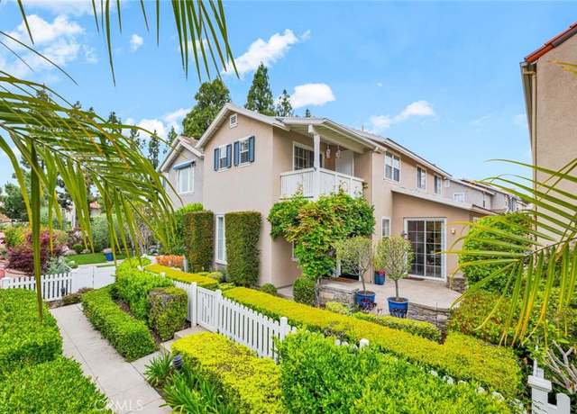 Property at 13071 Arborwalk Ln, Tustin, CA 92782, 3 beds, 2.5 baths