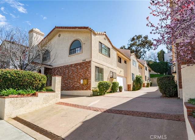 Property at 2008 Mathews Ave Unit C, Redondo Beach, CA 90278, 3 beds, 2.5 baths