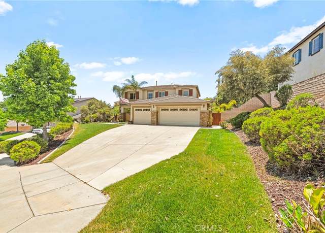 Property at 29249 Gateway Dr, Lake Elsinore, CA 92530, 4 beds, 2.5 baths