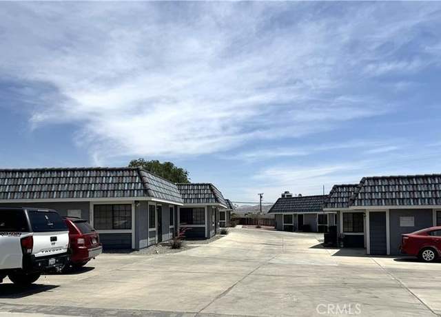 Property at 16025 Chehalis Rd, Apple Valley, CA 92307, 16 beds, 11 baths