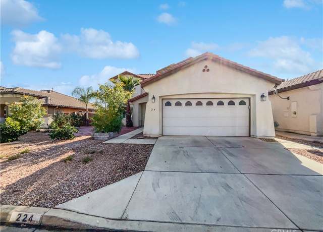 Property at 224 Caldera Ln, Hemet, CA 92545, 4 beds, 3 baths