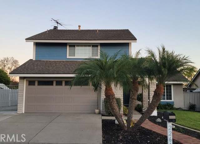 Property at 22612 Rockford Dr, Lake Forest, CA 92630, 4 beds, 2.5 baths