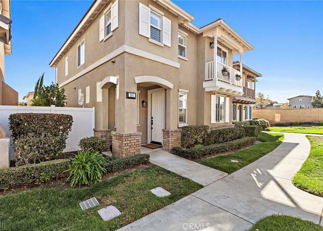 Property at 114 Saint James #71, Irvine, CA 92606, 3 beds, 2.5 baths