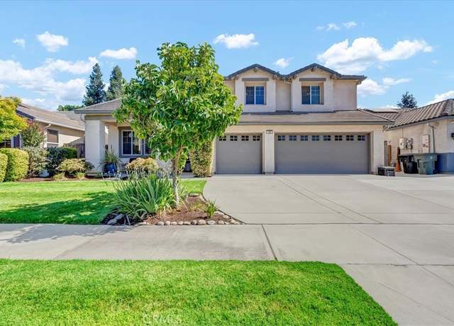 Property at 129 E Reese Ave, Visalia, CA 93277, 4 beds, 3 baths