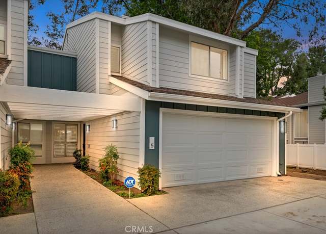 Property at 18120 Andrea Cir S #5, Northridge, CA 91325, 2 beds, 3 baths