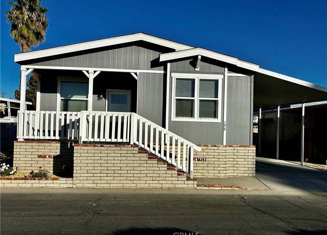 Property at 2205 W Acacia Ave #198, Hemet, CA 92545, 3 beds, 2 baths