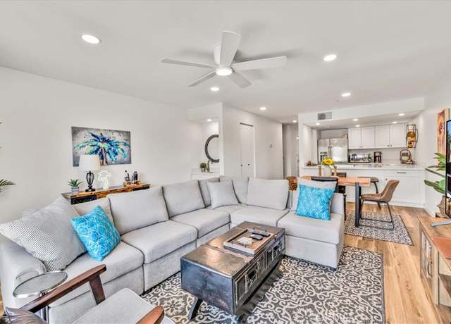 Property at 280 S Avenida Caballeros #266, Palm Springs, CA 92262, 2 beds, 1.5 baths