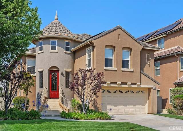 Property at 33293 Manchester Rd, Temecula, CA 92592, 4 beds, 2.5 baths