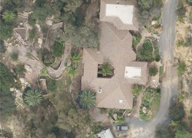 Property at 23676 Old Manzanita Rd, Valley Center, CA 92082, 3 beds, 3.5 baths