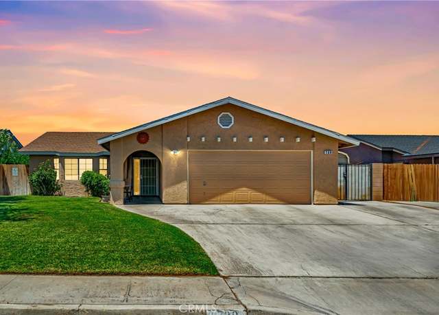 Property at 729 N Sunland Dr, Ridgecrest, CA 93555, 4 beds, 2 baths