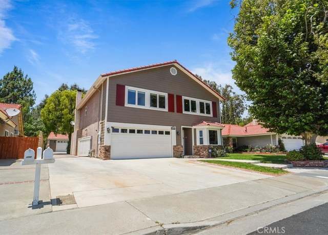 Property at 27763 Wakefield Dr, Castaic, CA 91384, 4 beds, 2.5 baths