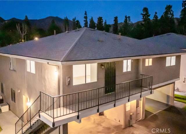 Property at 1070 W Calle de las Estrellas #4, Azusa, CA 91702, 2 beds, 1 bath