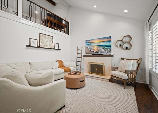 Property at 22565 Cottonwood Cir, Lake Forest, CA 92630, 4 beds, 2 baths
