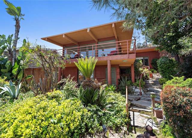 Property at 28751 Top Of The World Dr, Laguna Beach, CA 92651, 3 beds, 3 baths