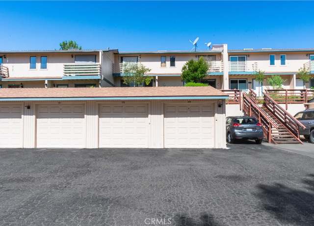 Property at 123 Olive St, Paso Robles, CA 93446, 2 beds, 1.5 baths