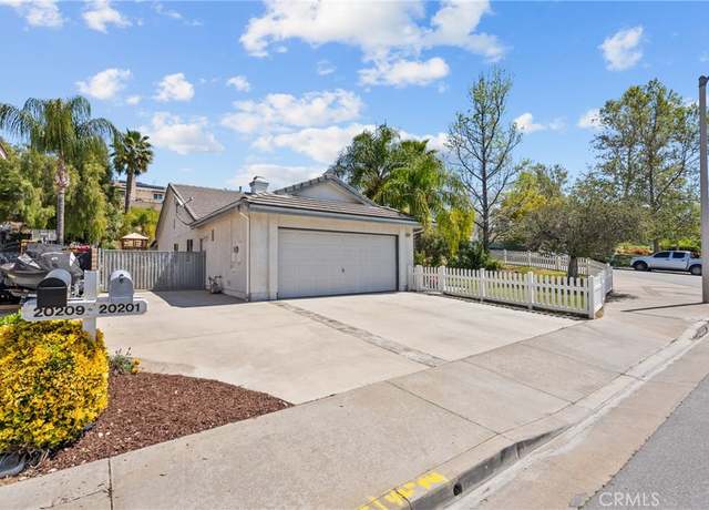 Property at 20201 Adriene Way, Saugus, CA 91350, 3 beds, 2 baths