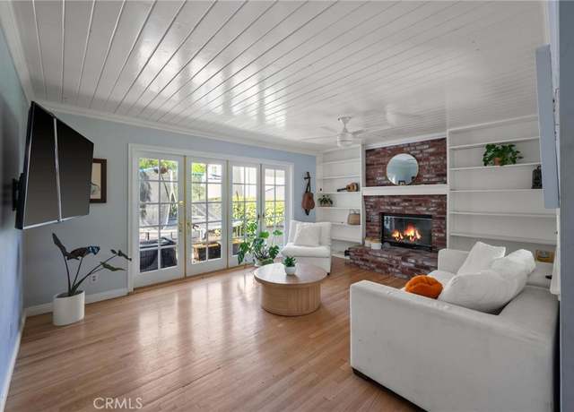 Property at 20955 De Mina St, Woodland Hills, CA 91364, 4 beds, 3 baths