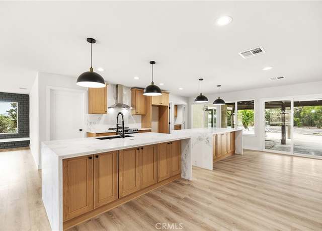 Property at 27130 Blue Hill Dr, Menifee, CA 92586, 4 beds, 3 baths