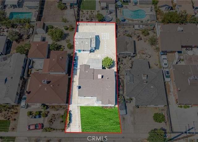 Property at 7317 Tujunga Ave, North Hollywood, CA 91605, 5 beds, 3 baths