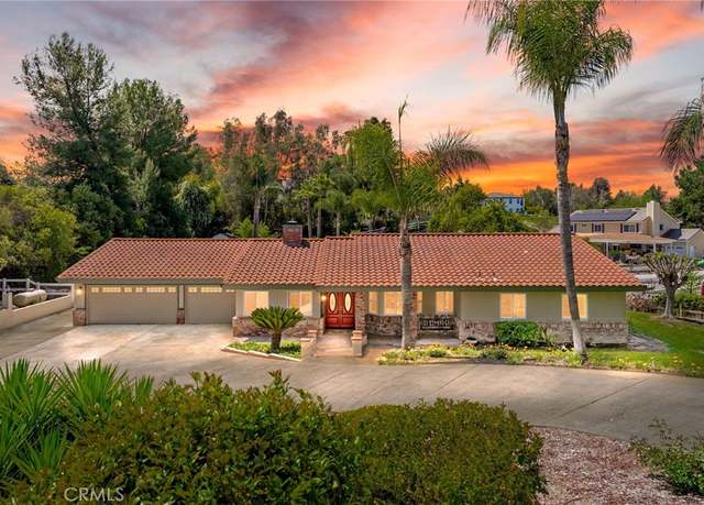 Property at 29825 Puesta Del Sol, Temecula, CA 92591, 5 beds, 3 baths